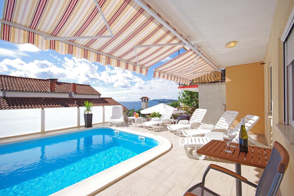 Apartments Bartulic Trogir Extérieur photo